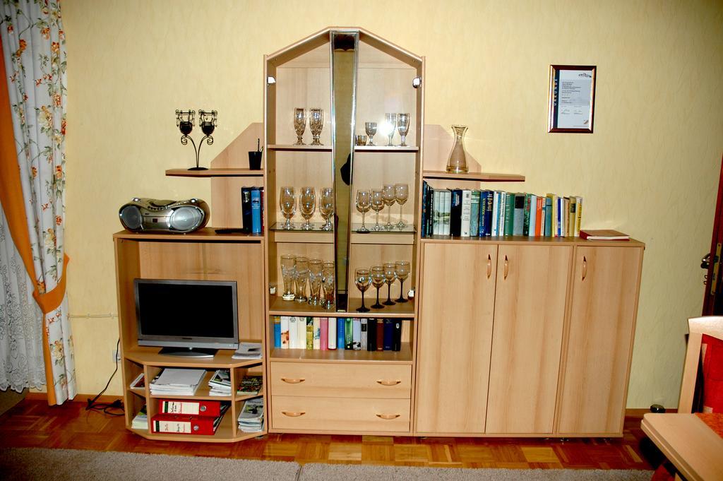 Haus Waldeck Apartamento Exterior foto